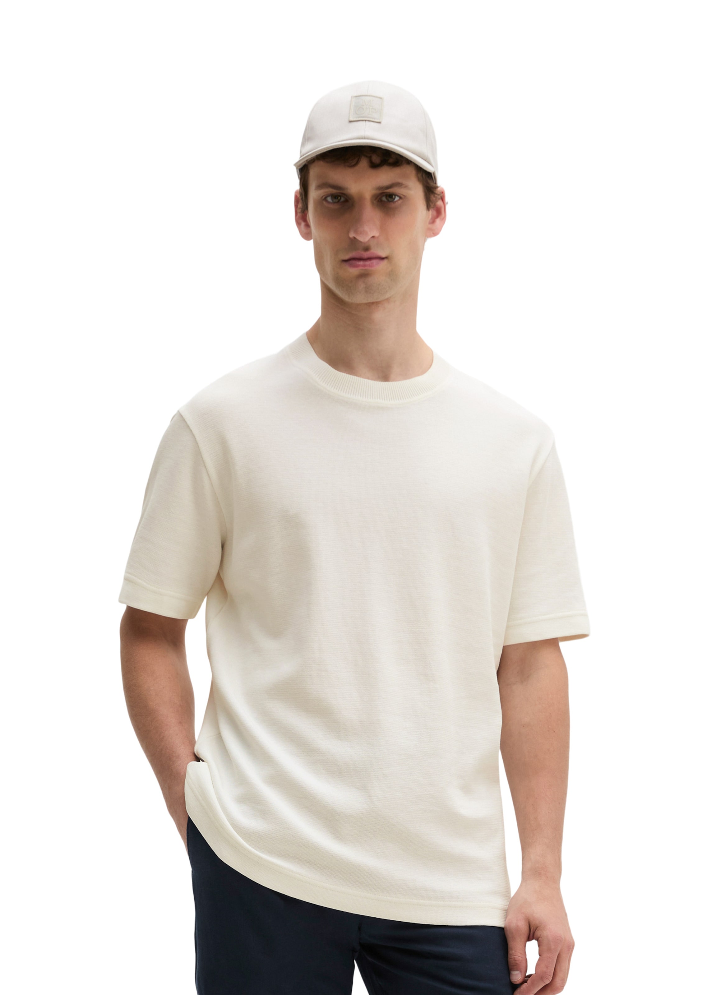 T-Shirt Marc O'Polo en beige : devant