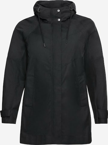 SHEEGO Between-Season Jacket in Black: front