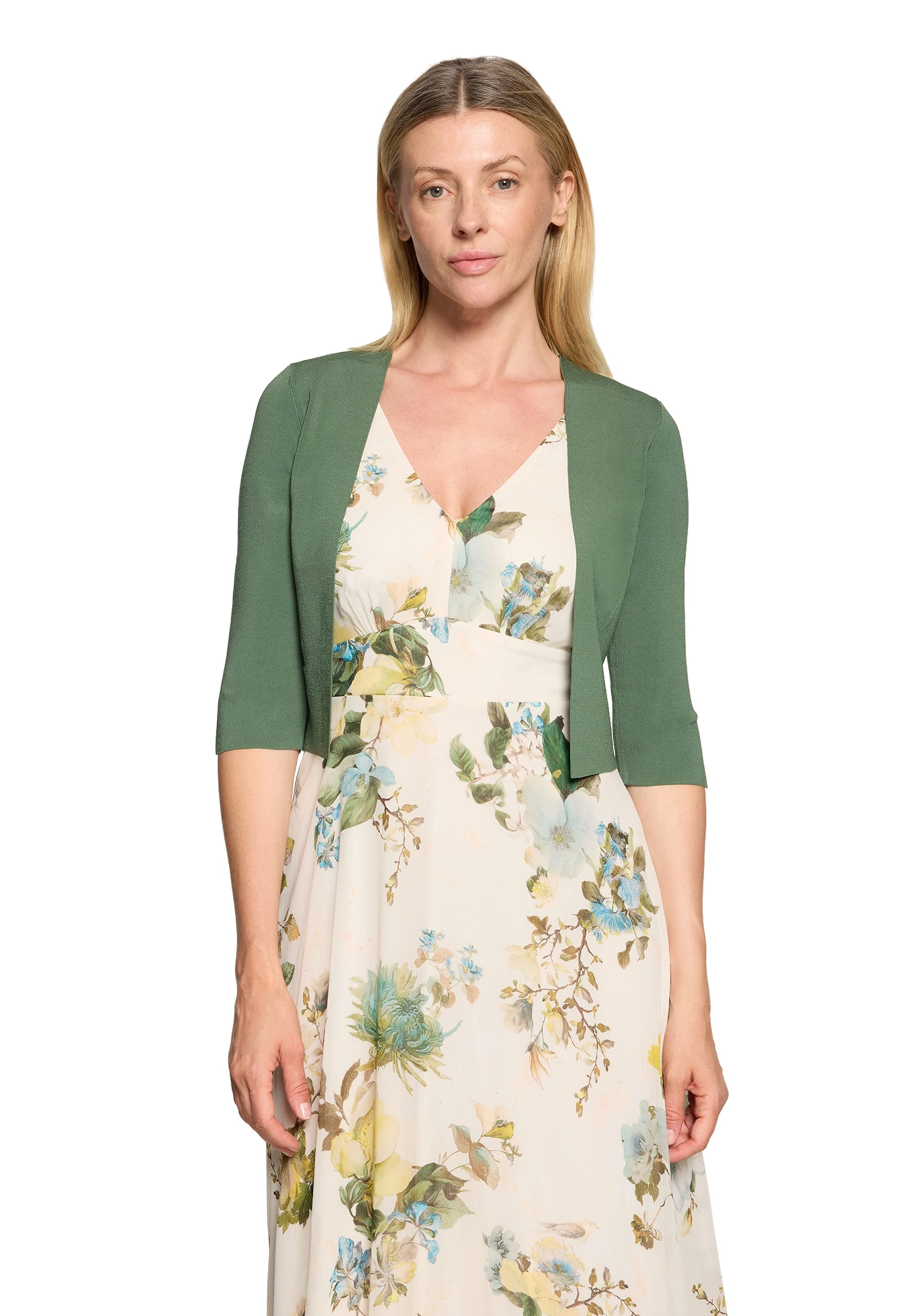 Bolero de la Vera Mont pe verde