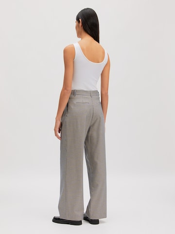 EDITED Zvonové kalhoty Kalhoty se sklady v pase 'Tima' – šedá