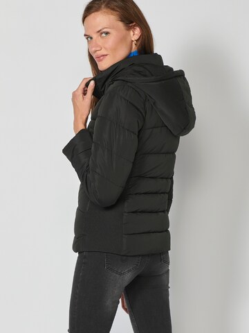 KOROSHI Between-Season Jacket in Black