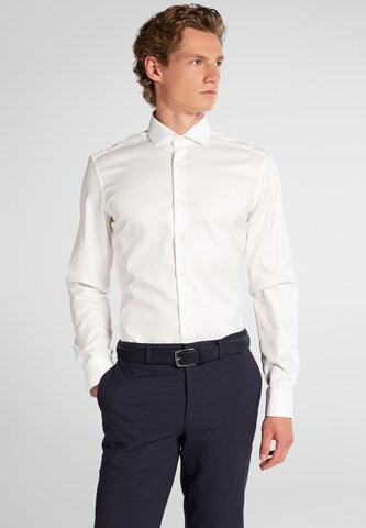 ETERNA Slim Fit Skjorte i hvid: forside