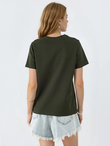 T-shirt Busem en vert