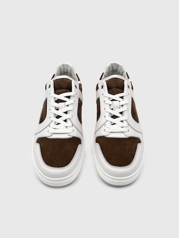 Dutch'D Sneakers 'Rune' in Brown