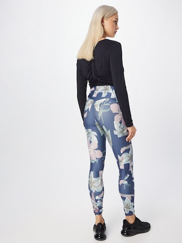 Coupe slim Pantalon de sport 'CYNTHIA' Marika en bleu