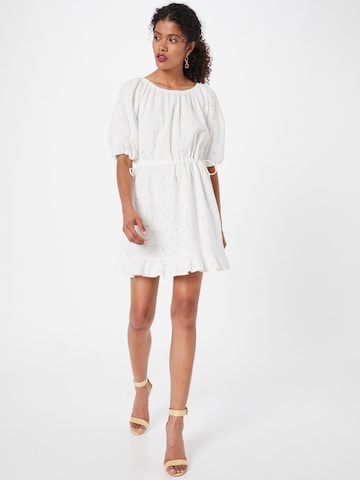 Robe d’été 'Belle' River Island en blanc