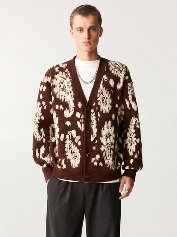 Pull&Bear Cardigan i brun: forside