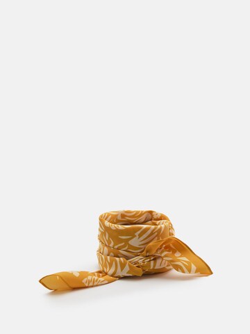 Foulard di Pull&Bear in giallo