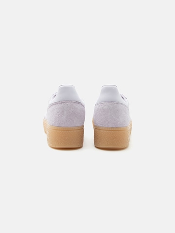 ADIDAS ORIGINALS Låg sneaker 'Handball Spezial Bold' i lila