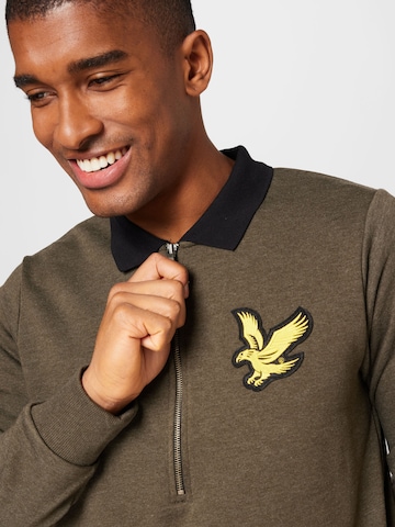 Pulover de la Lyle & Scott pe verde