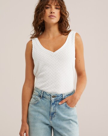 WE Fashion Πλεκτό τοπ σε μπεζ: μπροστά