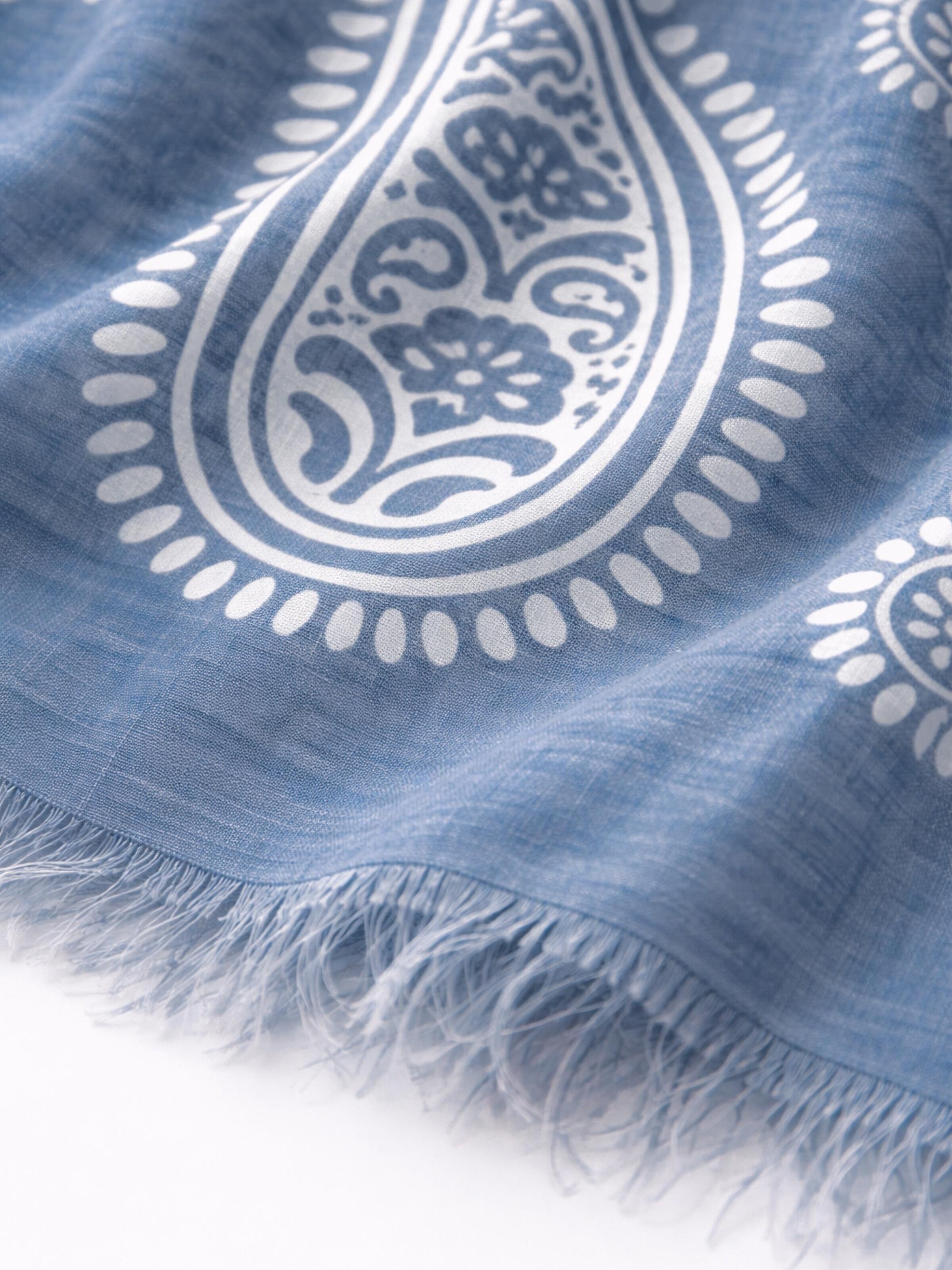 COLLEZIONE ALESSANDRO Scarf 'Paisley' in Blue