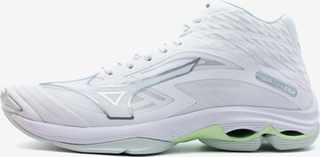 MIZUNO Athletic Shoes 'Wave Lightning Z7' in White: front