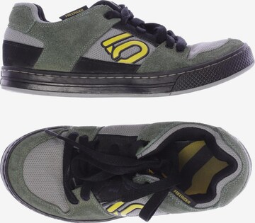 Five Ten Sneakers & Trainers in 40 in Green: front