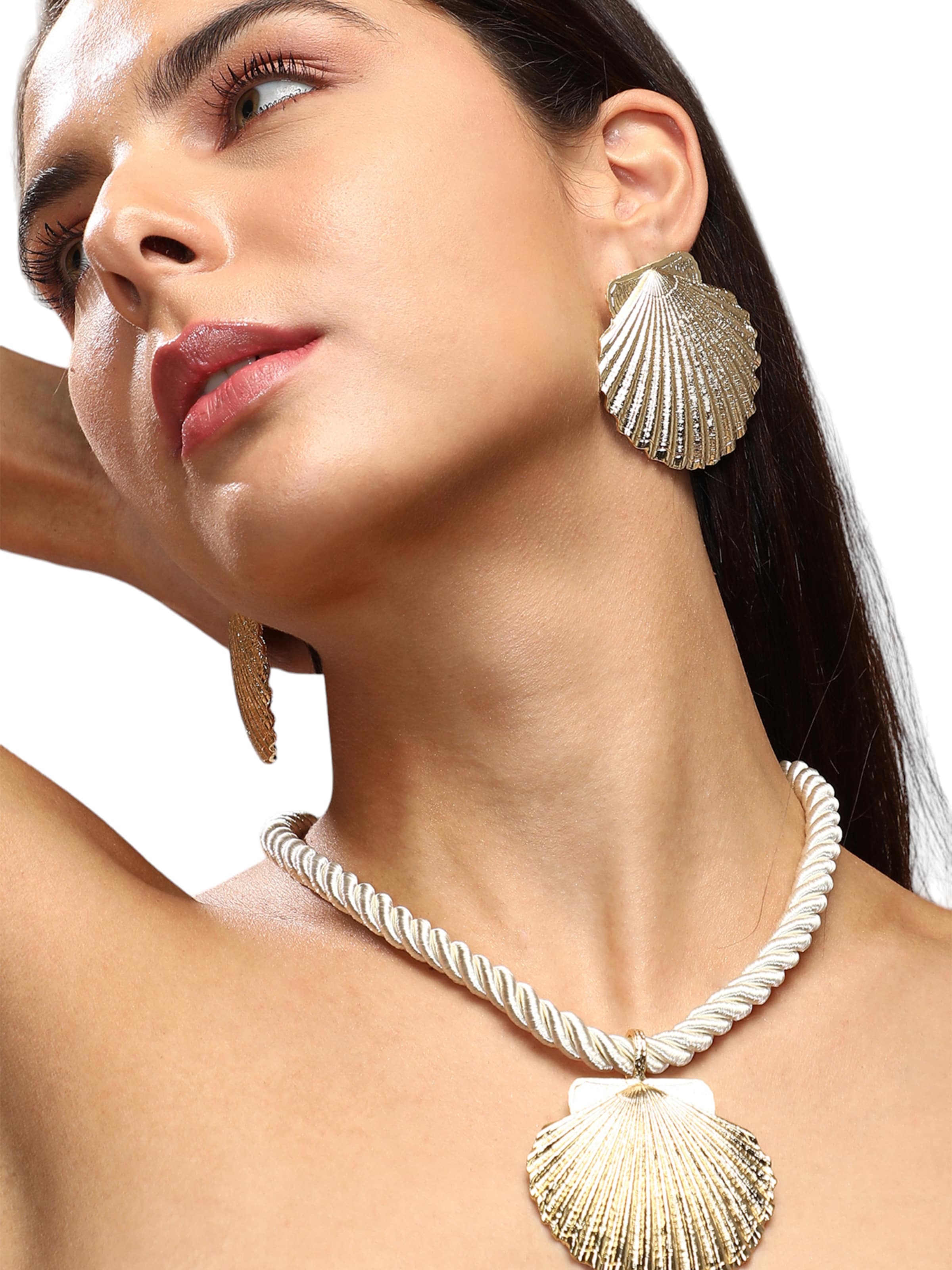 SOHI Sada šperkov 'Simmi' - Biela: predná strana