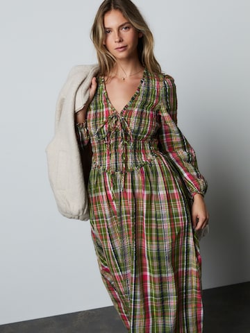 Next Платье в Зеленый