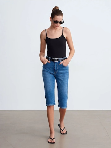 Top di Dilvin in nero