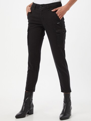 Coupe slim Jeans cargo 'Amelie' Gang en noir : devant