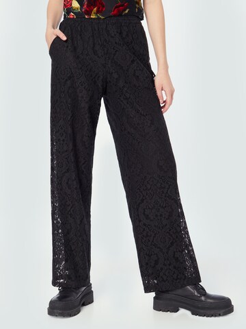 rosemunde Loose fit Pants in Black: front