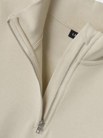 NAME IT Sweatshirt in Beige