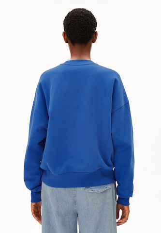 Sweat-shirt 'ALIZAA' ARMEDANGELS en bleu