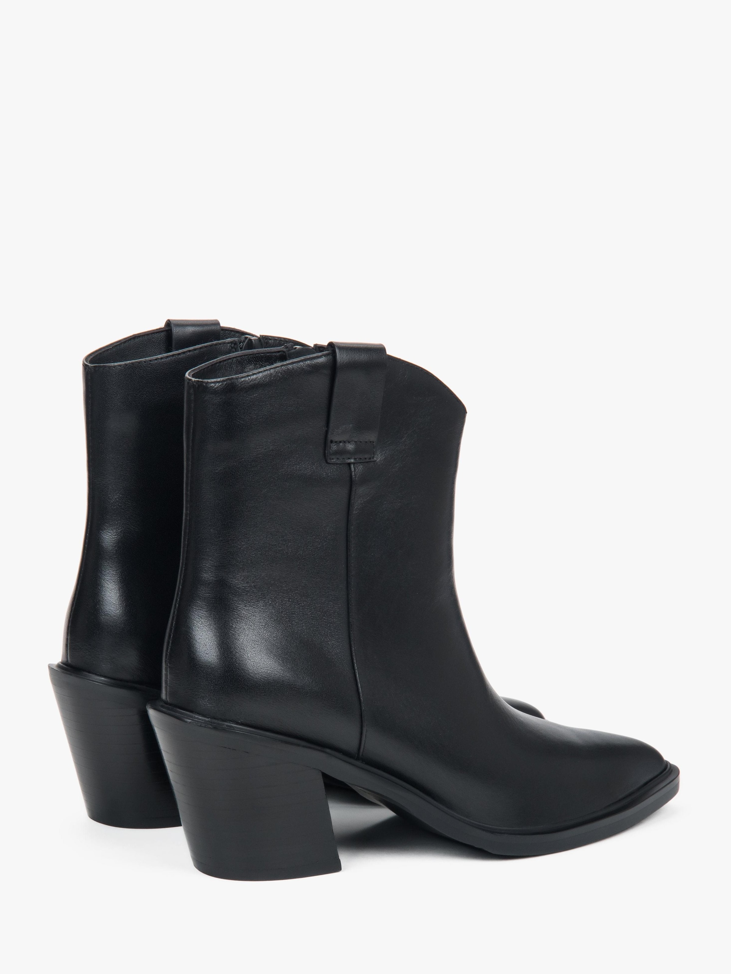 Estro Ankle boots '29-209' in Black