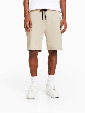 Bershka Regular Shorts in Beige: predná strana