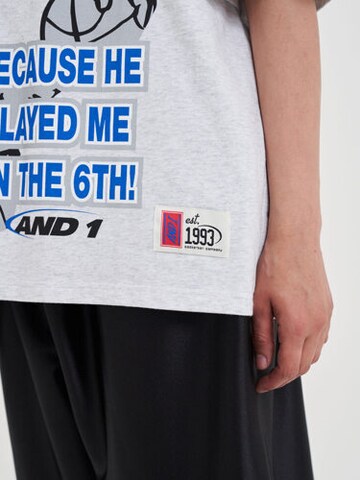 AND1 T-shirt i grå