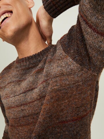 JACK & JONES Sweater in Brown