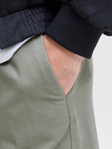 JACK & JONES tavaline Püksid 'JPSTKANE ROCCO', värv roheline