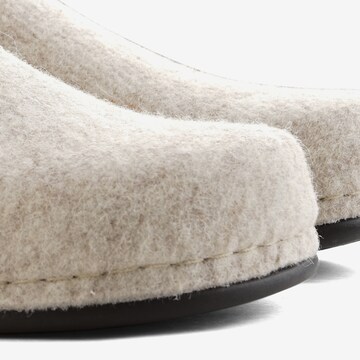 Travelin Slippers 'Be-Home' in Beige