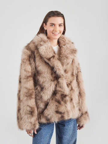 Giacca invernale di Monki in marrone: frontale