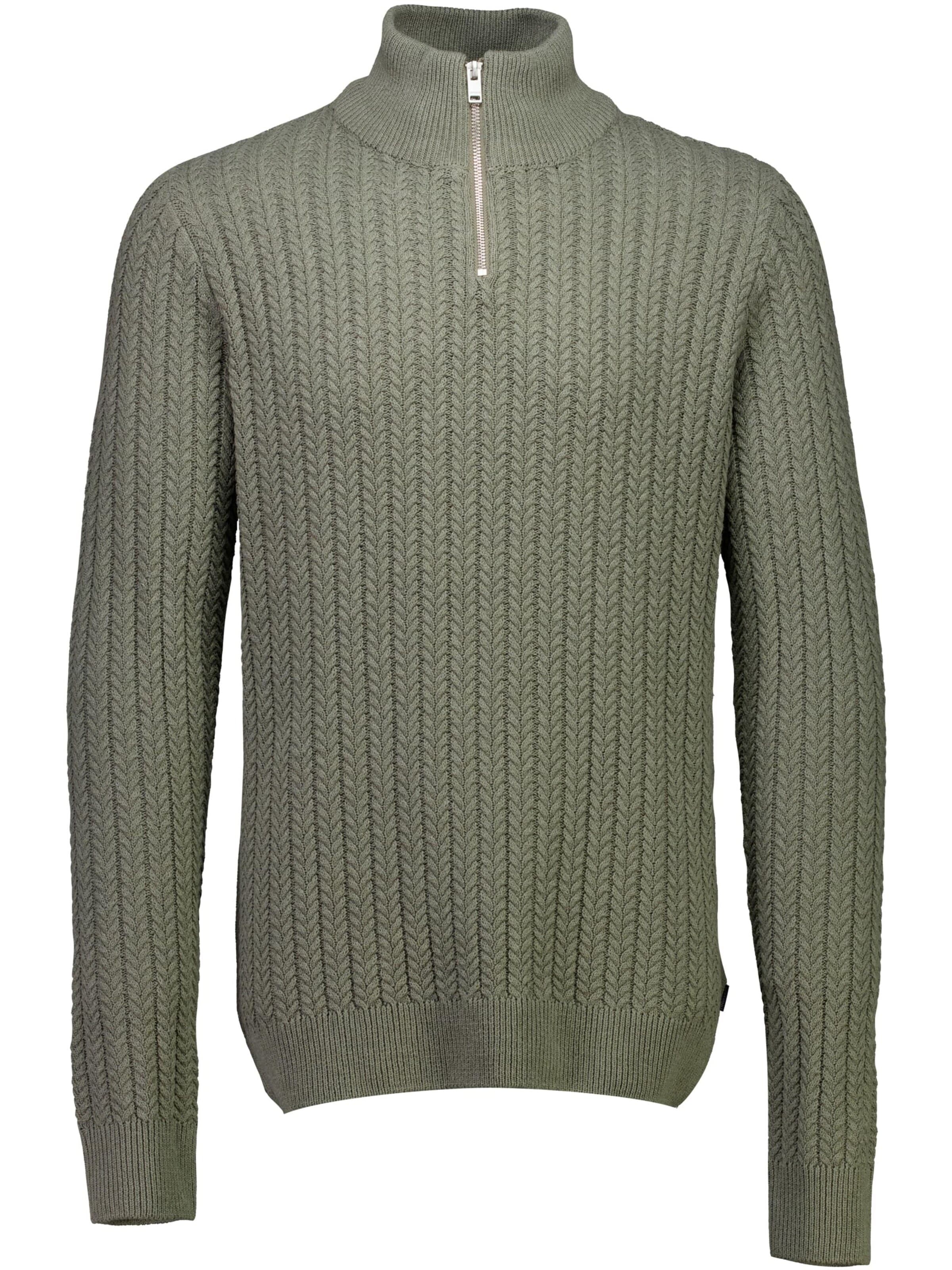 Lindbergh Sweater in Green: front