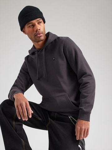 WRANGLER Μπλούζα φούτερ 'SIGN OFF' σε μαύρο: μπροστά