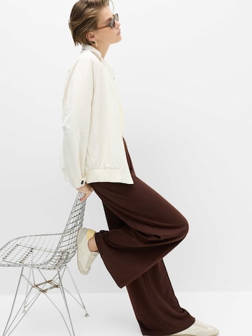 Marks & Spencer Wide leg Pants in Brown