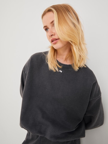 JJXX Sweatshirt 'Eloise' in Schwarz