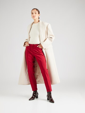 Regular Pantalon à plis 'HEDY' MORE & MORE en rouge