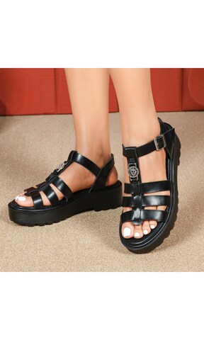 Ital-Design Sandals in Black