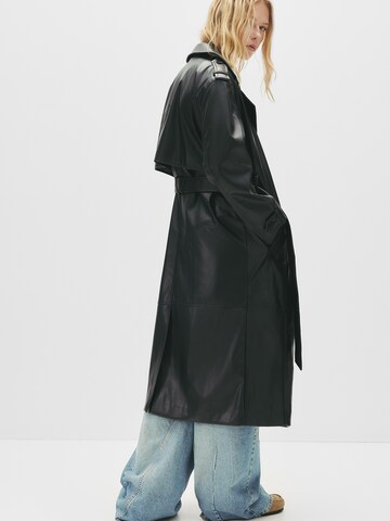Pull&Bear Between-seasons coat in Black