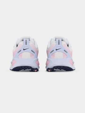 NIKE Sportssko 'VOMERO 18' i hvid