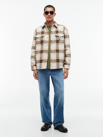 Tommy Jeans - Ajuste regular Camisa en beige