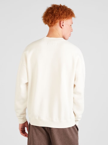Abercrombie & Fitch Sweatshirt in White