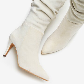 LASCANA - Botas en beige