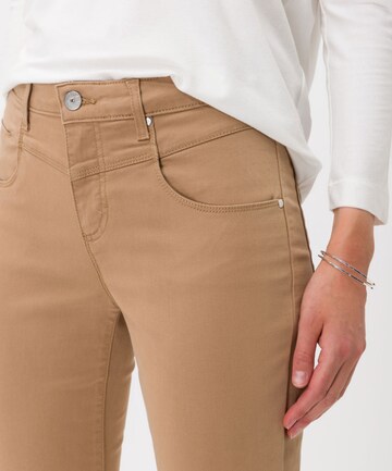 BRAX Slimfit Broek in Bruin