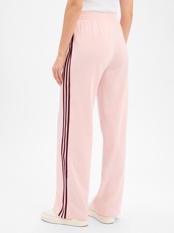 ADIDAS ORIGINALS Regular Trousers 'Sanpin Maroon' in Pink