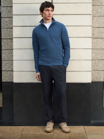 Pulover 'Edler' de la Next pe albastru