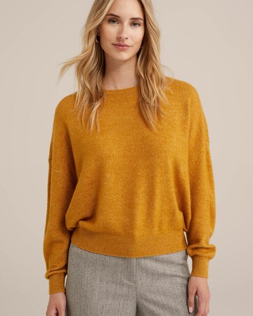WE Fashion Sweater in Yellow