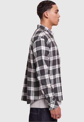 Urban Classics Comfort Fit Skjorte i grå