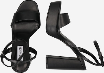 Sandalo di STEVE MADDEN in nero