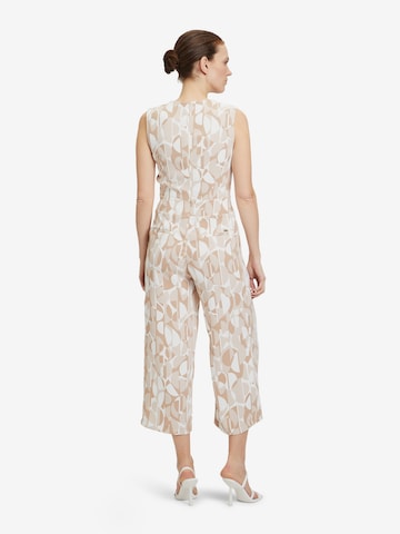Betty & Co Jumpsuit ohne Arm in Beige